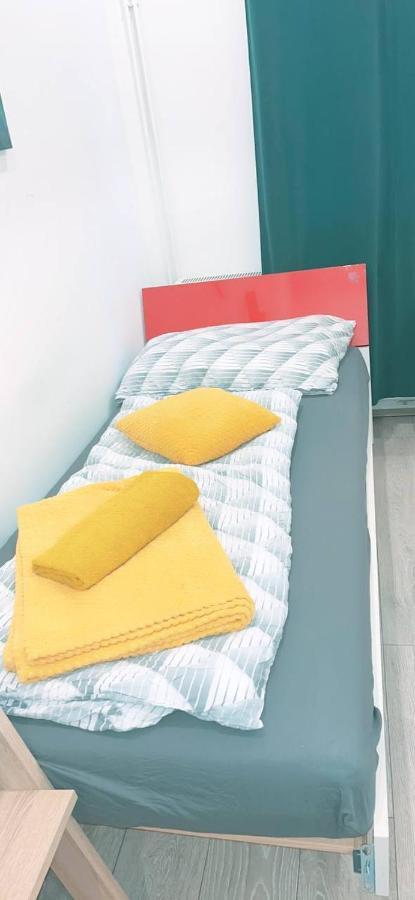 Comfort Triple Room Hn Wiedeń Zewnętrze zdjęcie