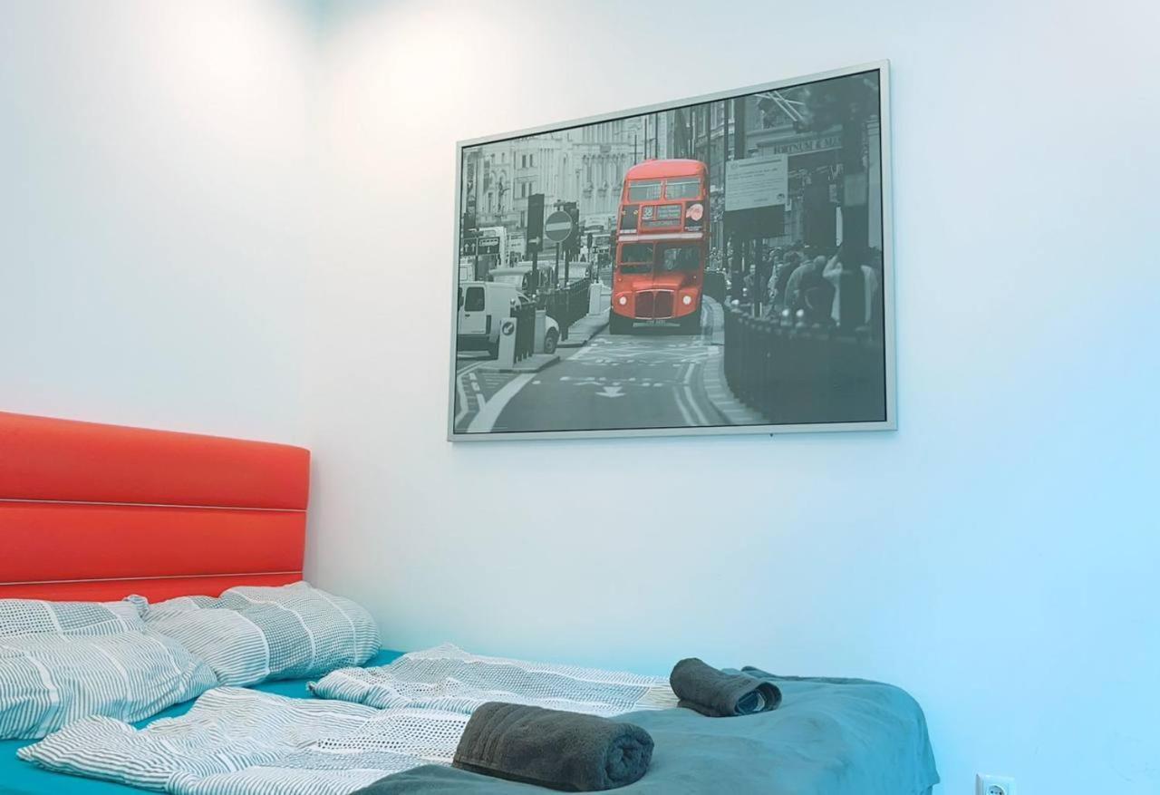 Comfort Triple Room Hn Wiedeń Zewnętrze zdjęcie