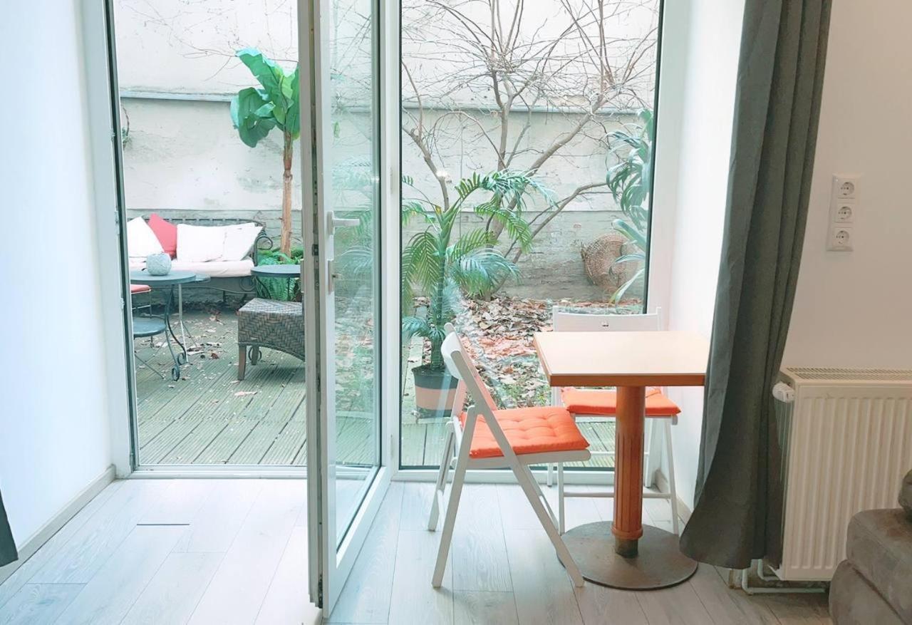 Comfort Triple Room Hn Wiedeń Zewnętrze zdjęcie