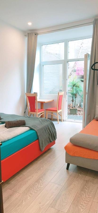 Comfort Triple Room Hn Wiedeń Zewnętrze zdjęcie
